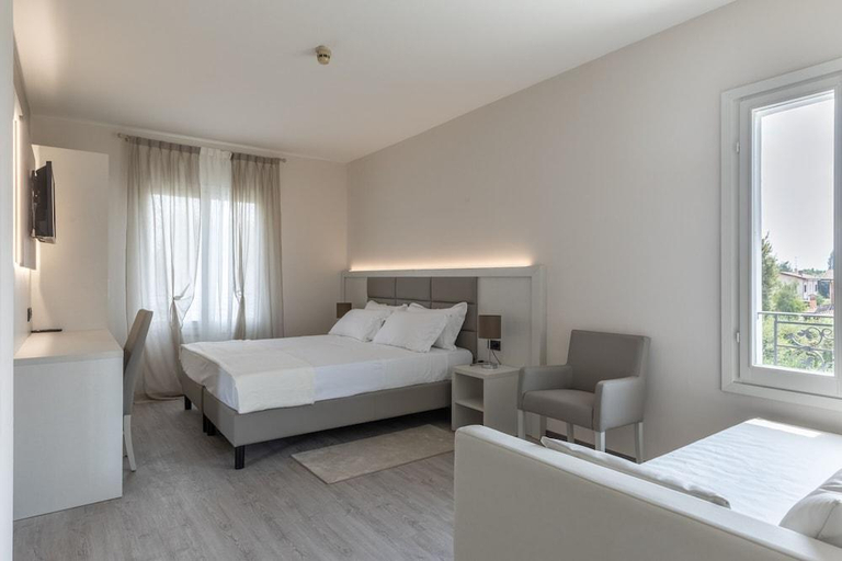 Bedroom 3, Villa Petra, Reggio Nell'Emilia