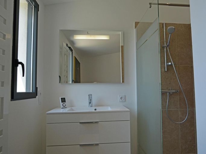 Bathroom, Villa in Malaucene with Heated Pool, Vaucluse