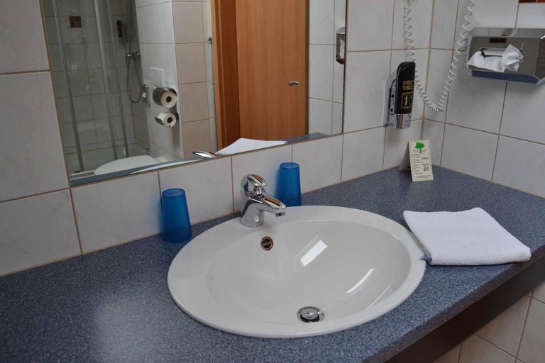 Bathroom, Hotel Sammeth Brau, Ansbach