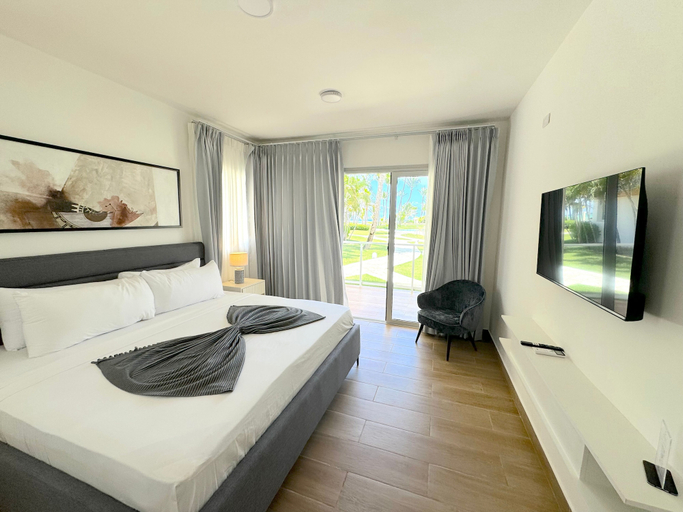 Bedroom 3, Playa Palmera Beach Front Apartments, Salvaleon de Higuey