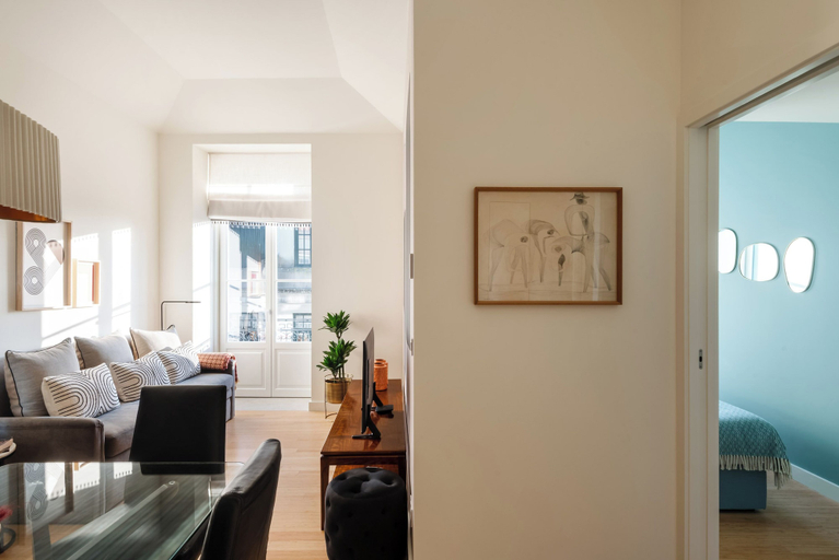 Others 5, Prt001 Liberty 119 Luxurious 1BD in Aliados, Porto