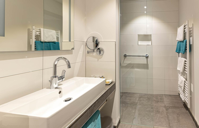 Bathroom 3, Romantik Hotel Landhaus Biewald, Göttingen