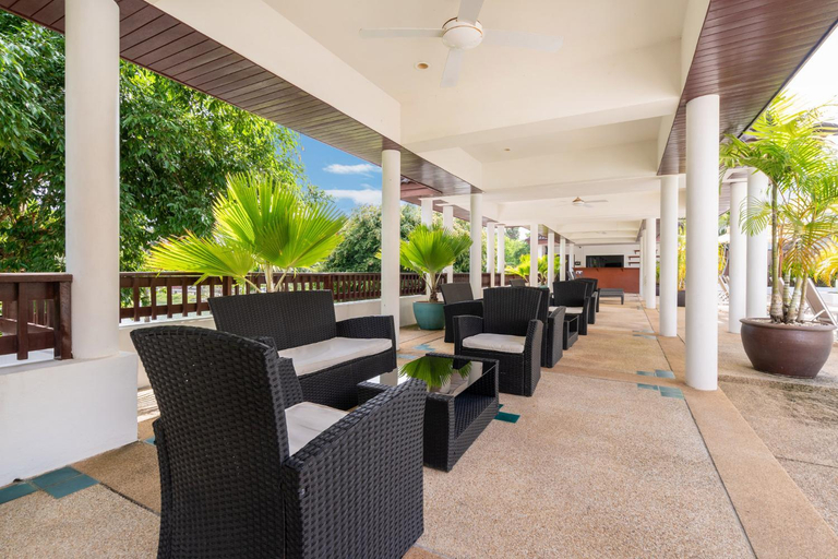 Food & Drinks, Beachside Apt Short Walk to Nai Harn Beach 2-3 BR, Pulau Phuket