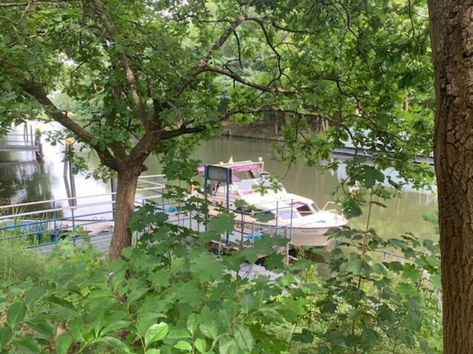 Others 2, Amazing holiday home near the lake, Celle