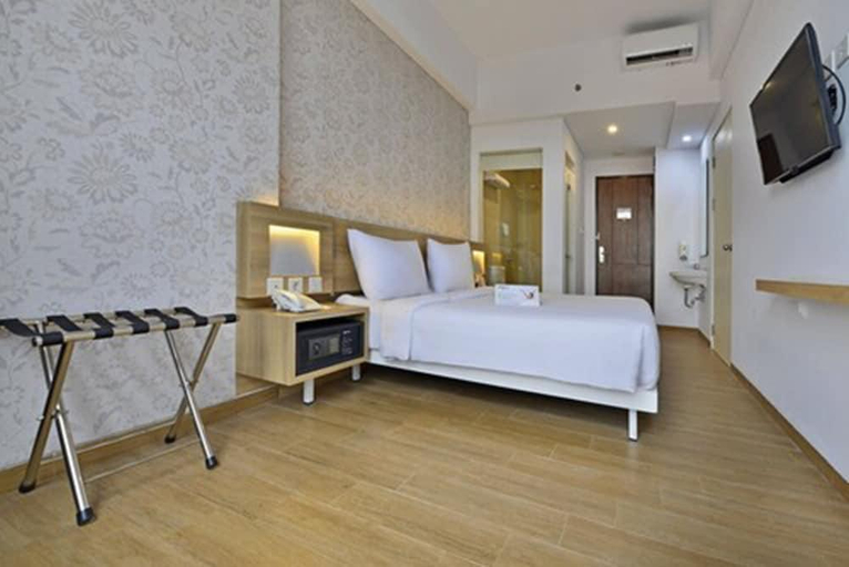 Bedroom 12