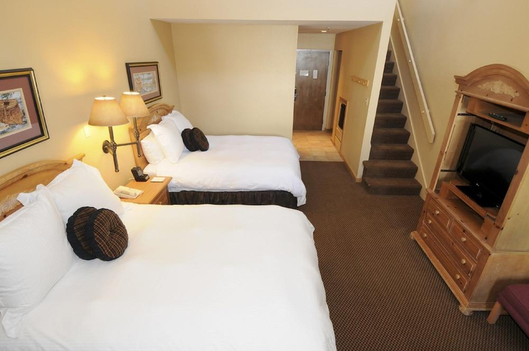 Bedroom 2, Huntley Lodge at Big Sky Resort, Madison