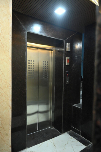 Others 3, Hotel Kumar Continental, Allahabad