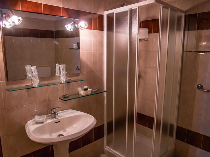 Bathroom 4, Farmhouse in Tuscany with Pool  Scenic Views, Florence