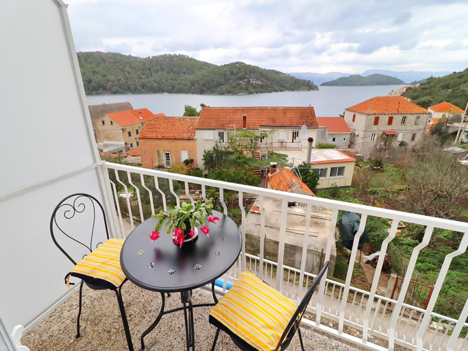 Others 4, Apartments Nodilo - Standard One Bedroom Apartment with Balcony and Sea View Apt 2, Mljet