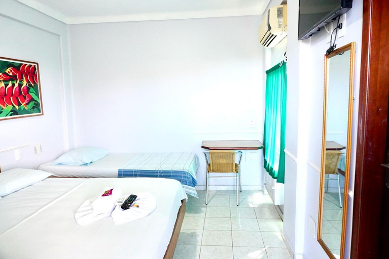 Bedroom 3, Hotel Dez de Julho, Maués