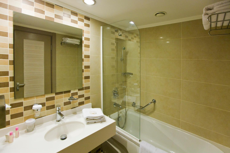 Bathroom 5, Fantasia De Luxe, Kuşadası