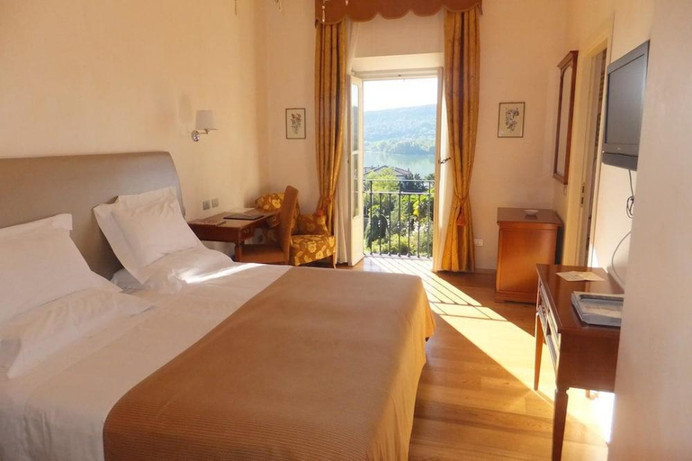 Bedroom 3, Hotel Villa Borghi, Varese