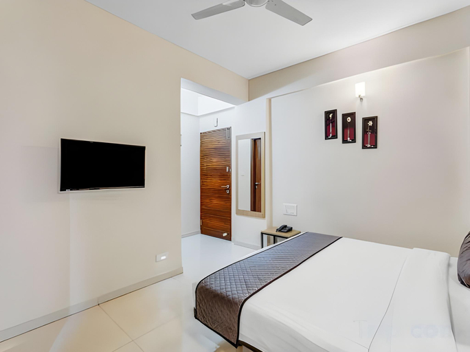 Bedroom 3, UPAR Hotels nearby Bagmane Tech Park, Indiranagar, Bangalore