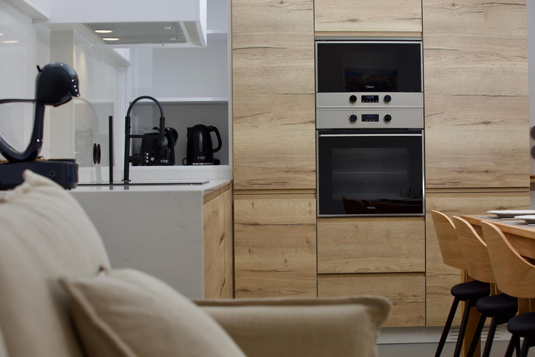 Others 3, Amando Perez Suites, Lugo