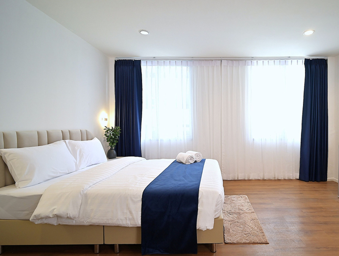 Bedroom 1, Yummy House, Ratchathewi