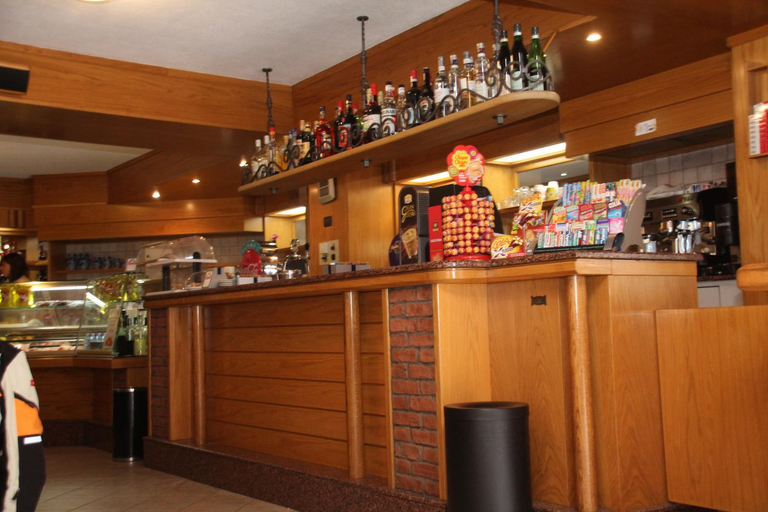 Food & Drinks 4, Albergo Caravasc, Sondrio
