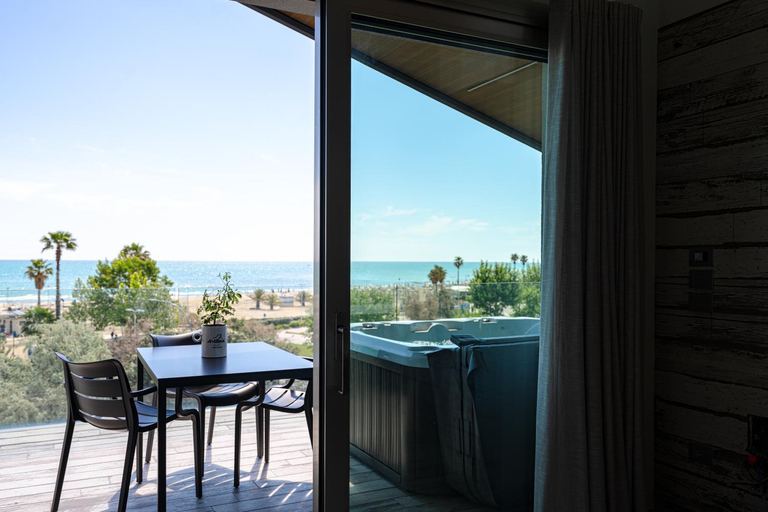Hot tub 5, ArtRock Apartments, Teramo