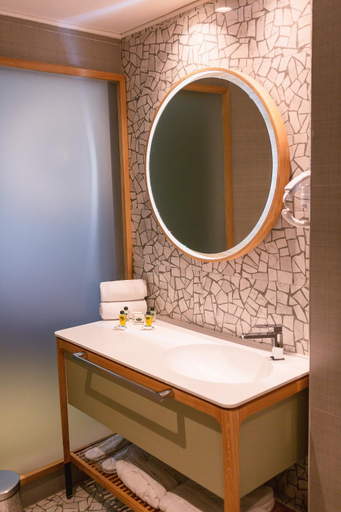 Bathroom 4, Carine Hotel Centar