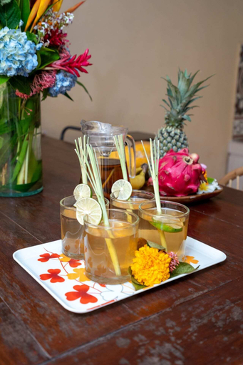 Food & Drinks 4, Studios Bawa & Atas, Badung