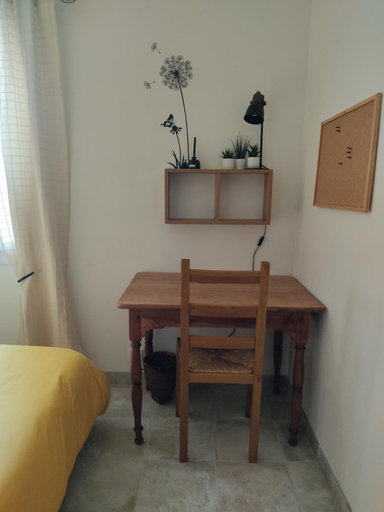 Bedroom, OLIVE & SAFRAN, Var