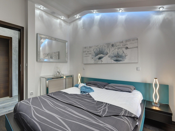 Bedroom 3, Villa in Fazana near Beach with Pool, Fažana
