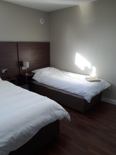 Bedroom 2, Horans Bar and Restaurant