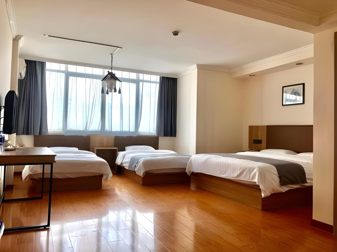 Bedroom 3, GreenTree Inn Suzhou Kunshan Hill Qiandeng Hotel, Suzhou