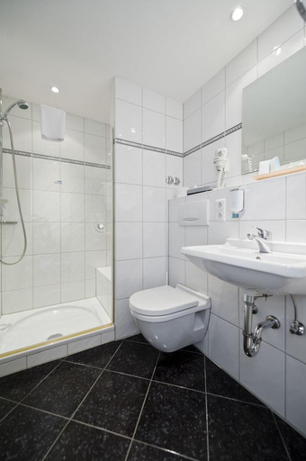 Bathroom 3, Hotel Lücke, Steinfurt