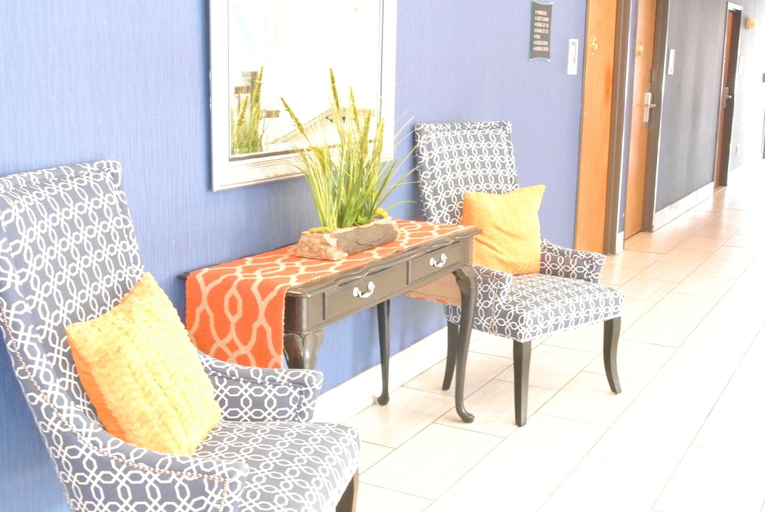 Public Area 3, GuestHouse Lexington, Fayette