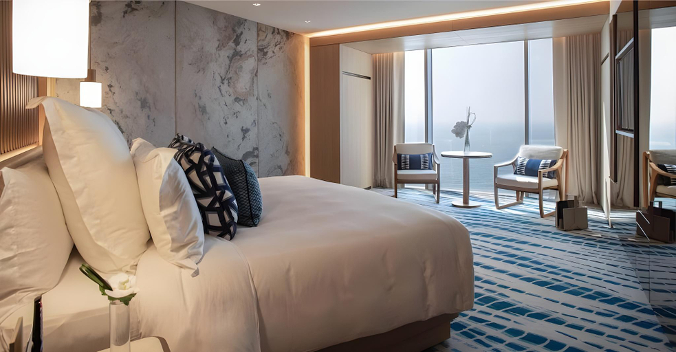 Bedroom 18
