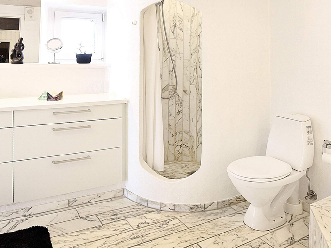 Bathroom 5, 5 Star Holiday Home in Ringkobing, Ringkøbing-Skjern
