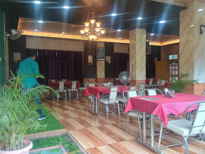 Food & Drinks 5, The Galley, Kangra