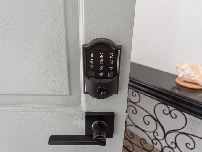 Others 3, Modern 2Bed 2Bath & parking in Excelsior, San Francisco