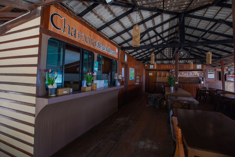 Food & Drinks 4, Chareena Beachside, Muang Satun