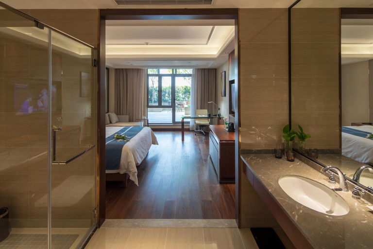 Bathroom 5, Yushan Town Tianji Cloud Business Hotel, Suzhou