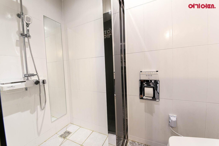 Bathroom 3, Hotel Yeogiuhtte Gwangyang, Gwangyang