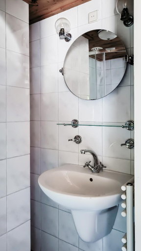 Bathroom 3, Natuurpoort van Loon, Loon op Zand