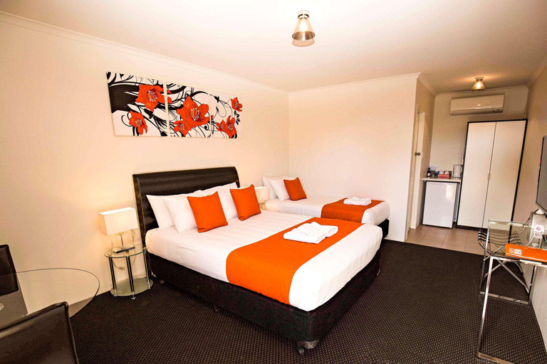 Bedroom 3, Comfort Inn Flinders On Main, Northern Areas