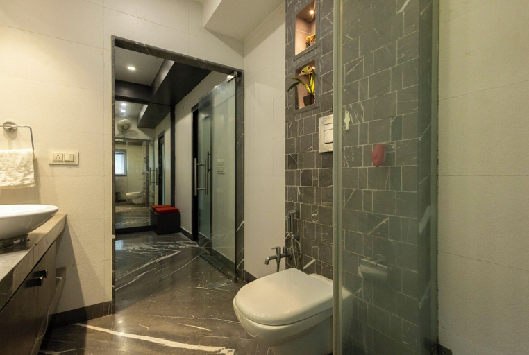 Others 5, Victoria Apartment by Jadecaps, Kolkata