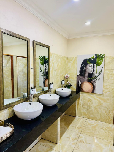 Bathroom 3, Dwaleni Farm Lodge, Nhlambeni