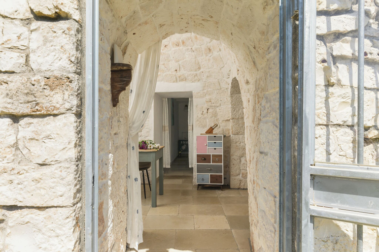 Others 4, Trullo Mandorlo by Wonderful Italy, Brindisi