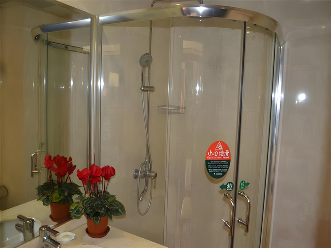 Bathroom, GreenTree Inn Chongming Nanmen Express Hotel, Shanghai