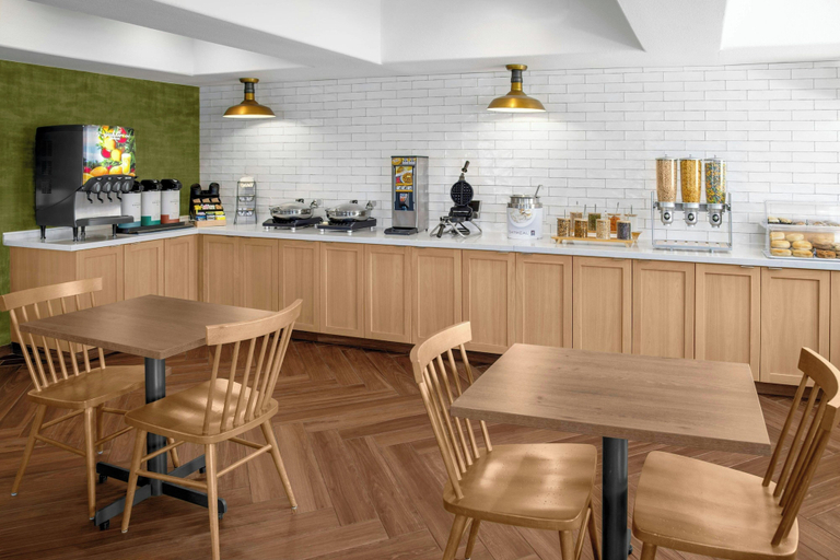 Food & Drinks 4, Fairfield Inn & Suites by Marriott San Francisco San Carlos, San Mateo