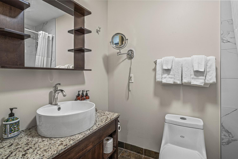 Bathroom 4, Outstanding Mountain Condo - Pool, Hot Tub & Waterslide!, Division No. 15