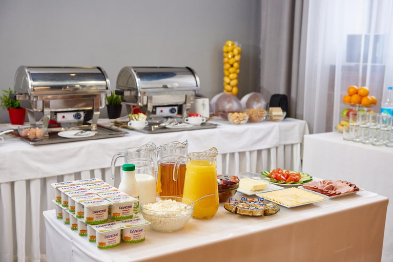 Food & Drinks 4, Hotel 41, Tyumen'
