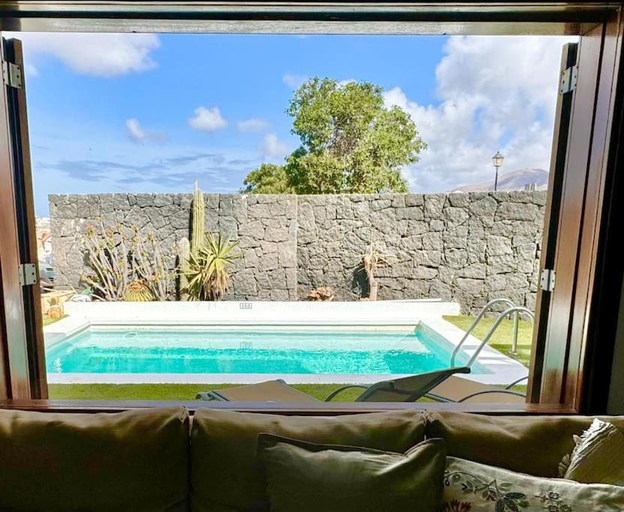 Others 5, Villa Bali, Las Palmas