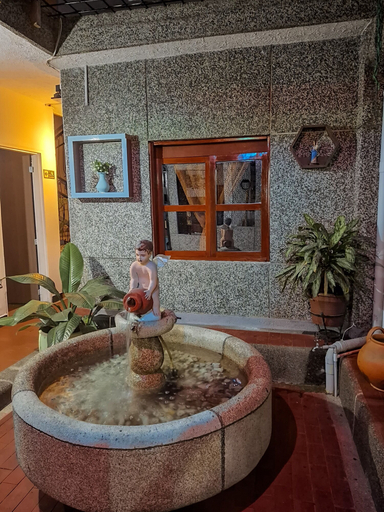 Bathroom, casa hostal ave maria san antonio cali, Santiago de Cali