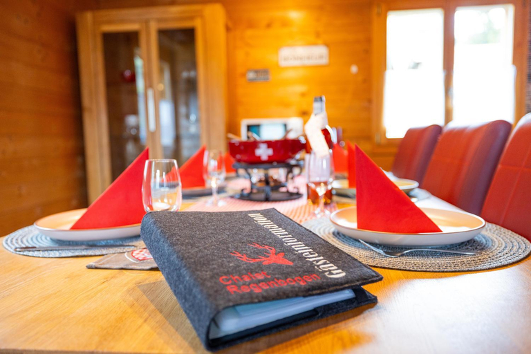 Food & Drinks 4, Chalet Regenbogen Leukerbad mit Indoorrutschbahn, Leuk