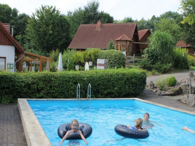 Sport & Beauty 2, Holiday Home in Germany with Garden Terrace, Höxter