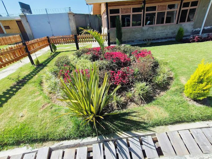 Others 5, Meirah Gardens Kinangop, Kinangop
